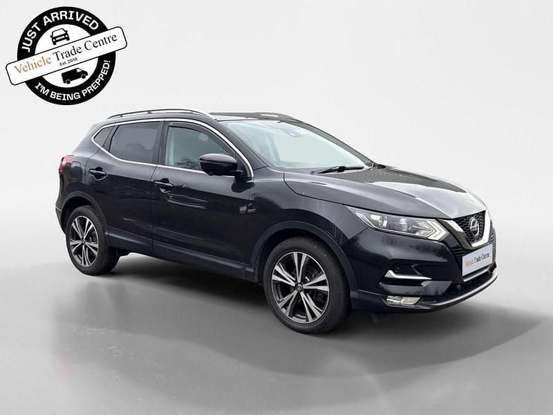 Used Nissan Qashqai N-Connecta 110 HP (80 kW) 2018 Black SUV