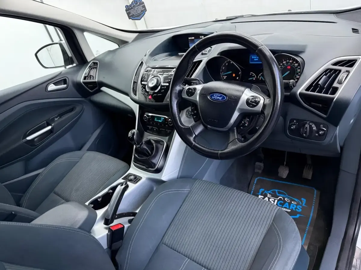 Begagnad Ford C-MAX Titanium 2011 Vit Minibuss