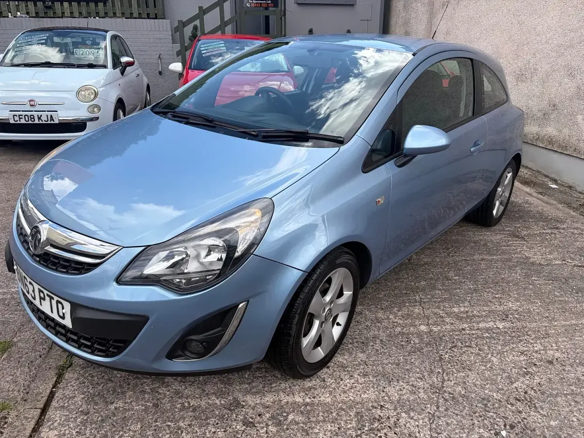 Used Vauxhall Corsa 2013 Blue Hatchback