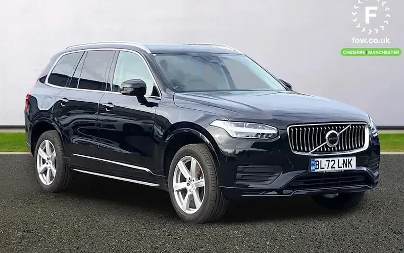 Used Volvo XC90 Core 250 HP (183 kW) 2022 SUV