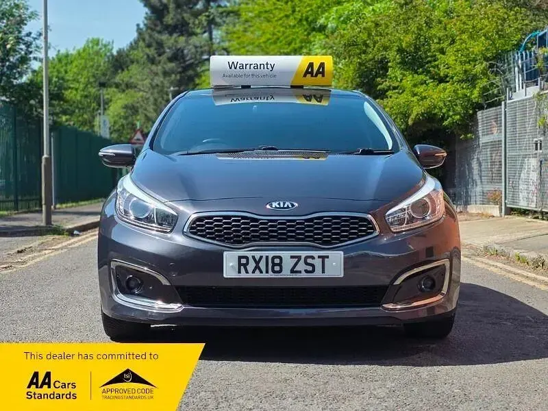 Used Kia Ceed 2018 Silver Hatchback