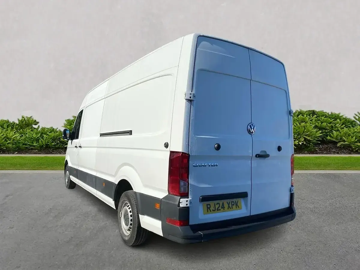Used VW Crafter 140 HP (102 kW) 2024 White Van