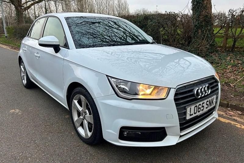 Used Audi A1 Sportback Sport 116 HP (85 kW) 2015 Hatchback