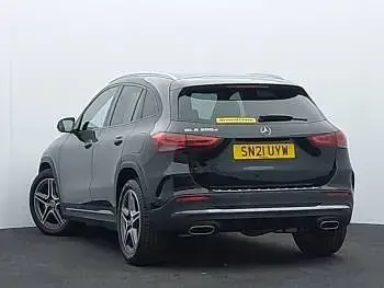 Used Mercedes GLA200 Executive 150 HP (110 kW) 2021 Black SUV
