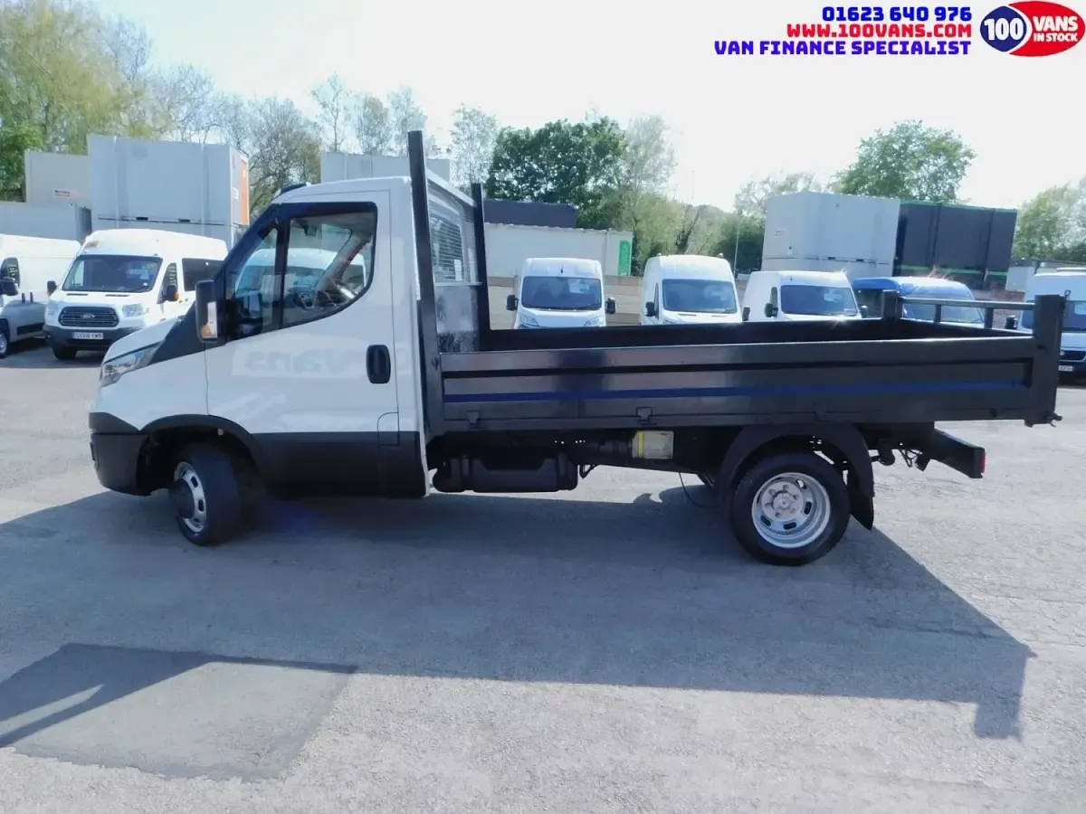 Begagnad Iveco Daily 2016 Vit Van
