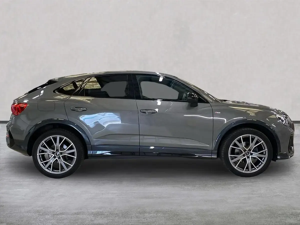 Used Audi Q3 Sportback Black Edition 150 HP (110 kW) 2024 Grey SUV