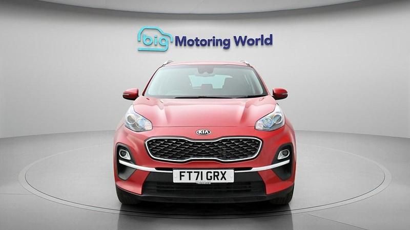 Used Kia Sportage 134 HP (98 kW) 2022 Red SUV