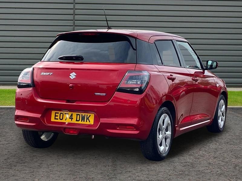 Used Suzuki Swift 82 HP (60 kW) 2024 Red Hatchback