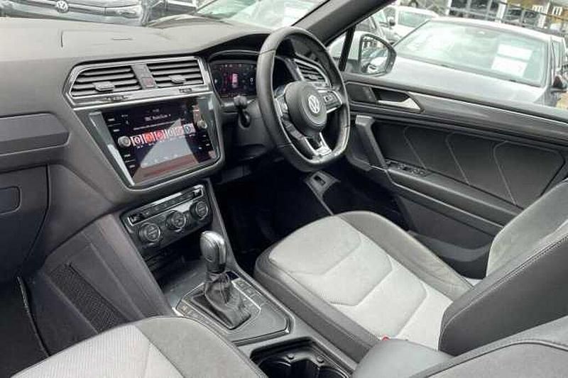 Used VW Tiguan Allspace R-line 150 HP (110 kW) 2020 White SUV