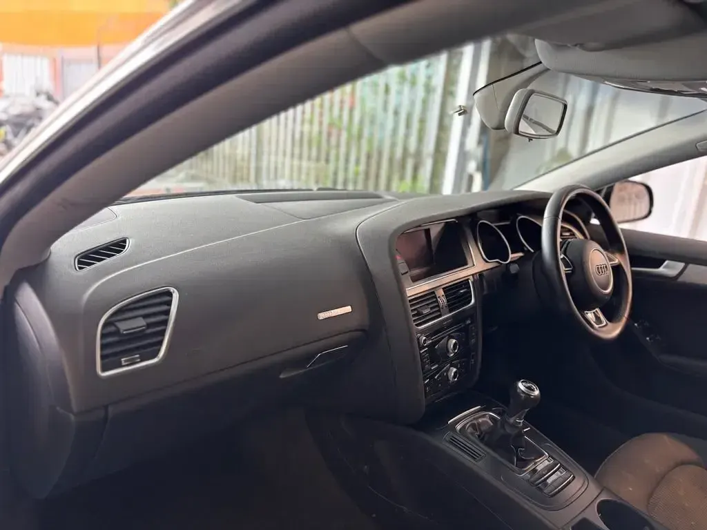 Used Audi A5 Sportback Comfort 136 HP (100 kW) 2013 Black Hatchback
