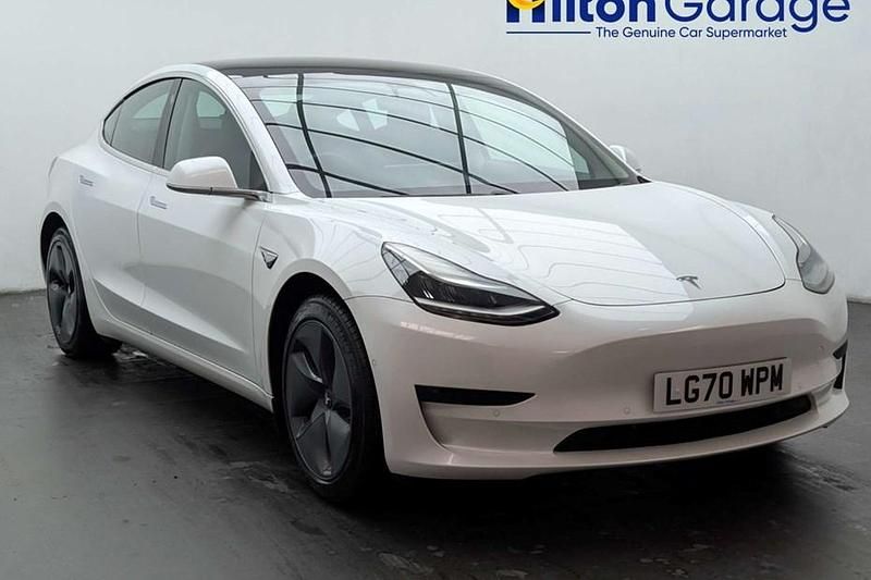 Used Tesla Model 3 Standard Range 239 kW (325 HP) 2020 White Sedan