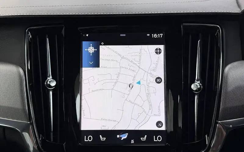 Used Volvo S90 R-Design 190 HP (139 kW) 2019 Sedan