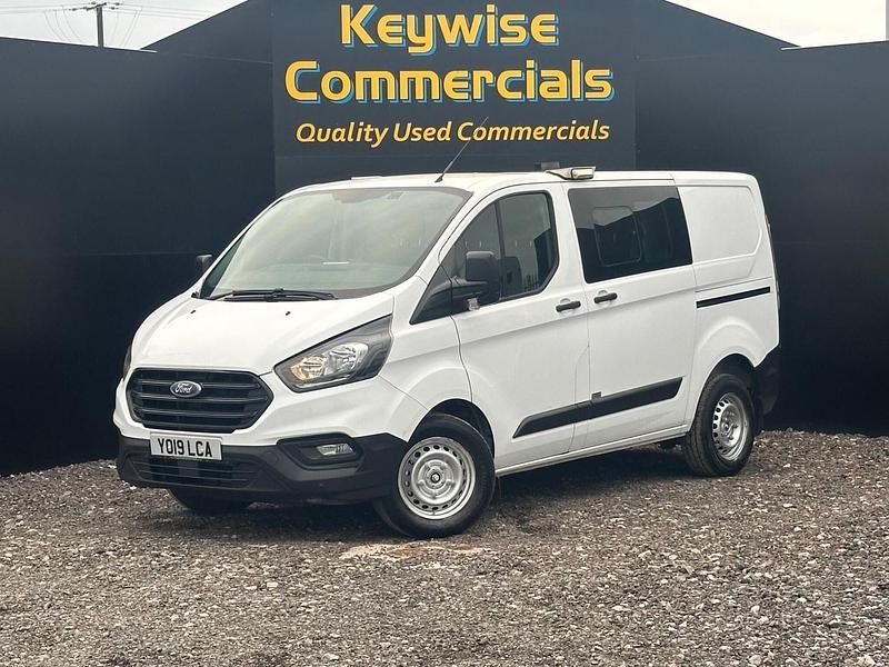 Used Ford Transit Custom 105 HP (77 kW) 2019 White Van
