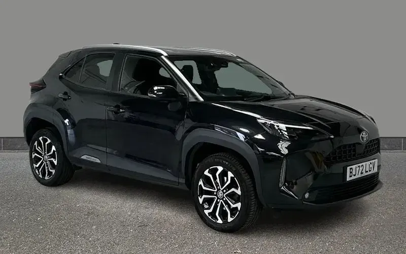 Used Toyota Yaris Hybrid Design 116 HP (85 kW) 2026 Estate