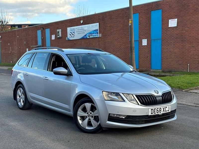 Used Skoda Octavia SE Technology 116 HP (85 kW) 2019 Silver Estate
