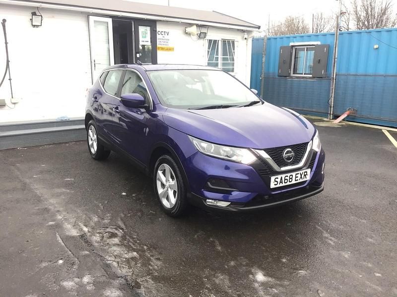 Used Nissan Qashqai Acenta Premium 115 HP (84 kW) 2018 Blue SUV