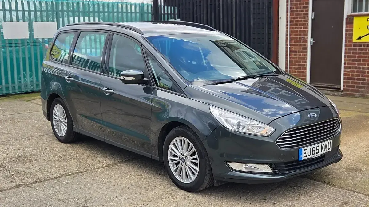 Used Ford Galaxy Zetec 150 HP (110 kW) 2015 Green MPV
