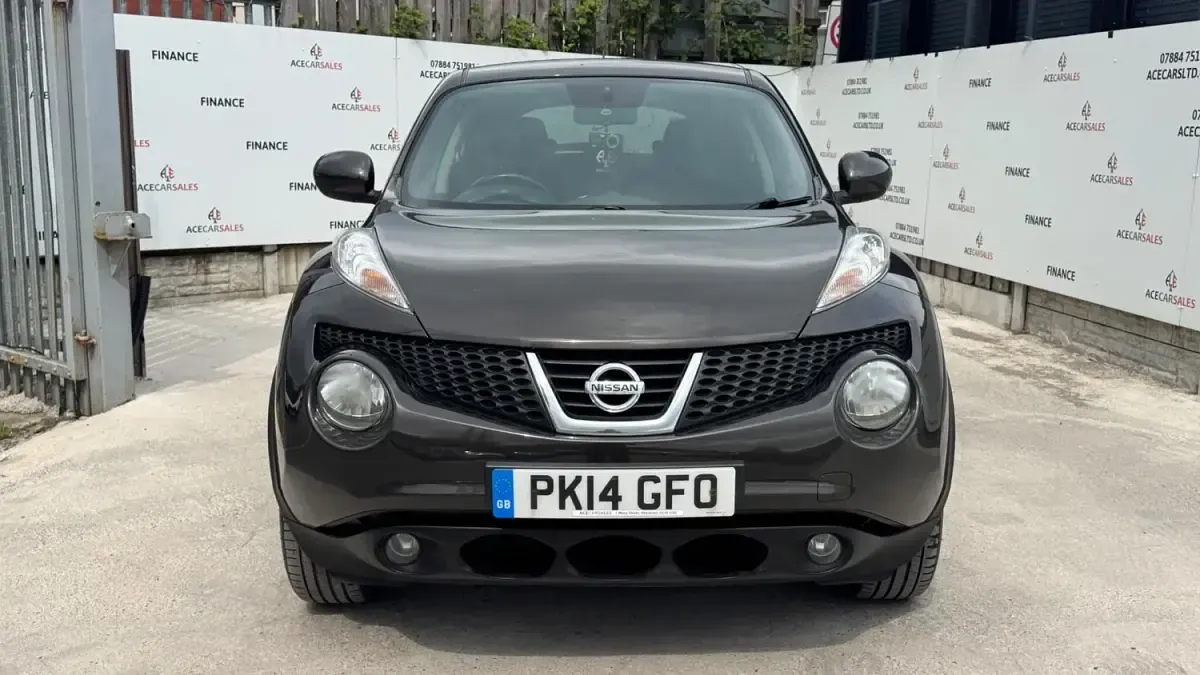 Begagnad Nissan Juke Acenta 117 HK (86 kW) 2014 Brun SUV