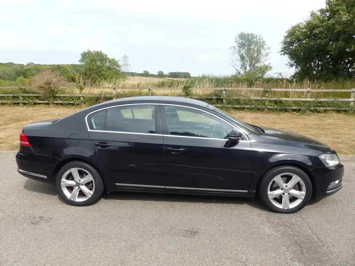 Used VW Passat SE 138 HP (101 kW) 2012 Black Sedan
