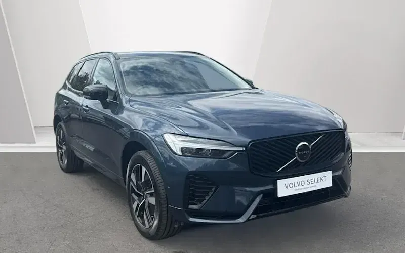Second-hand Volvo XC60 Plus 250 CP (183 kW) 2025 SUV