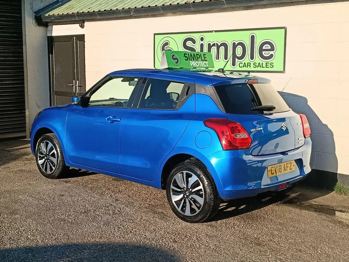 Used Suzuki Swift SZ5 90 HP (66 kW) 2018 Blue Hatchback