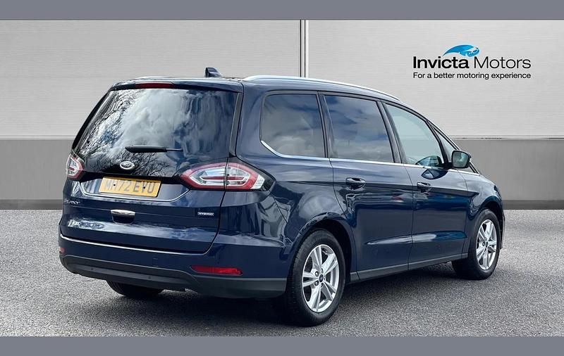 Used Ford Galaxy Titanium 190 HP (139 kW) 2023 Blue MPV
