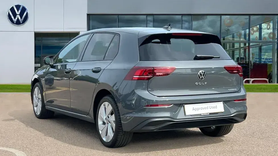 Used VW Golf VIII Match 204 HP (150 kW) 2025 Grey