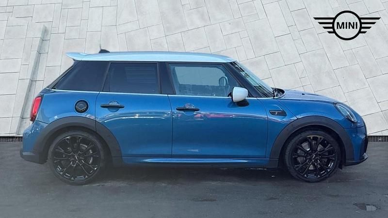 Usado Mini Cooper S Hatch 176 HP (129 kW) 2022 Azul Citadino