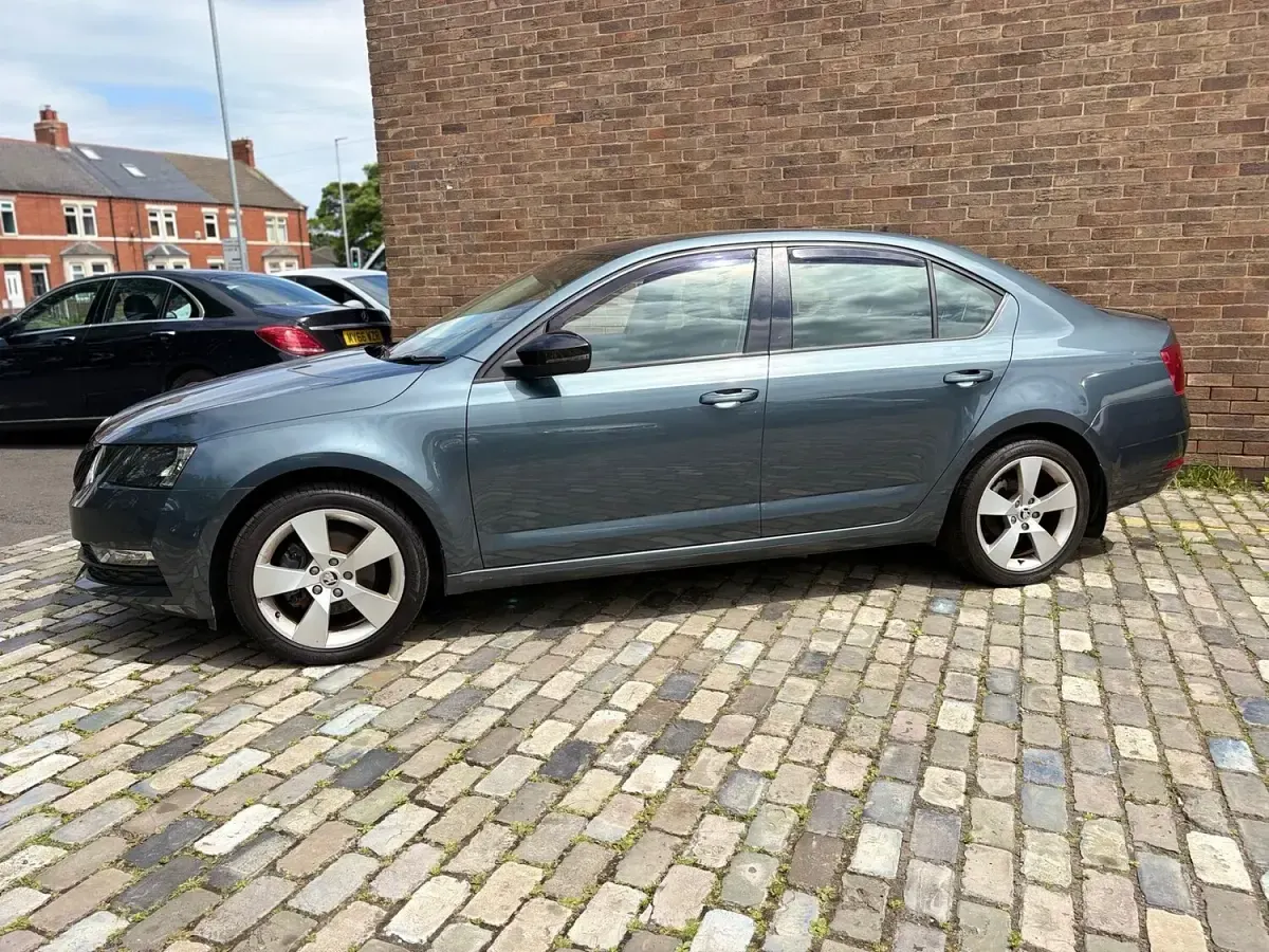 Used Skoda Octavia SE Drive 2020 Grey Hatchback
