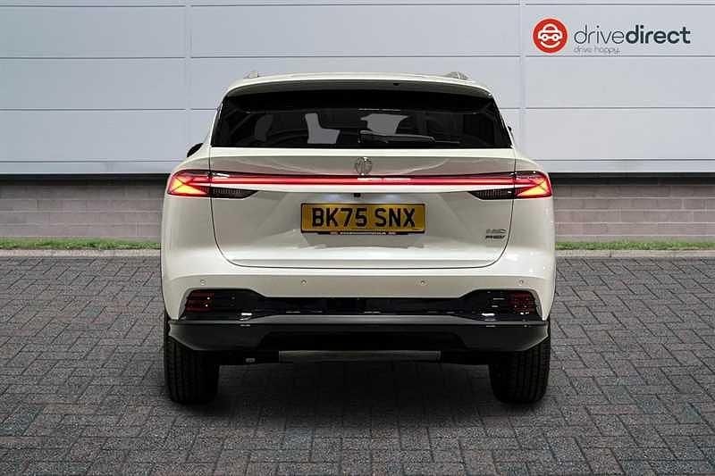 Used MG HS Trophy 2025 White SUV