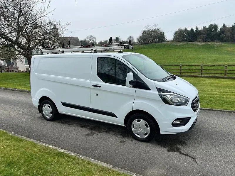 Used Ford Transit Custom Trend 105 HP (77 kW) 2019 White Van