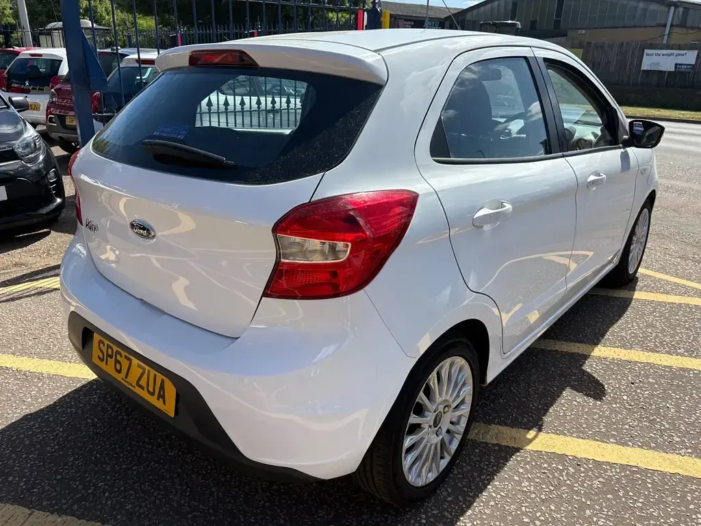 Used Ford Ka Plus Zetec 2017 White Hatchback
