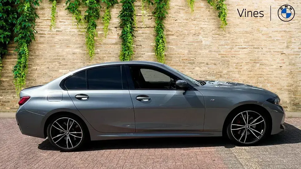 Used BMW 320 M Sport 181 HP (133 kW) 2024 Grey