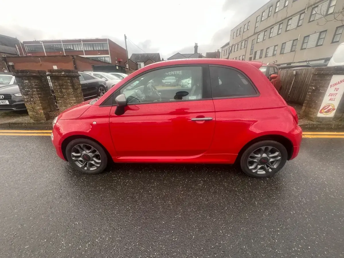 Used Fiat 500 S 69 HP (50 kW) 2017 Red Hatchback
