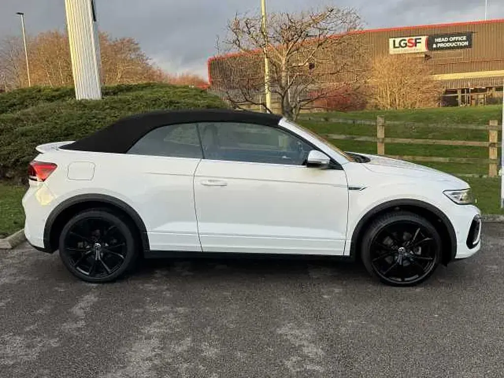 Used VW T-Roc Cabriolet R-line 150 HP (110 kW) 2024 White Cabriolet