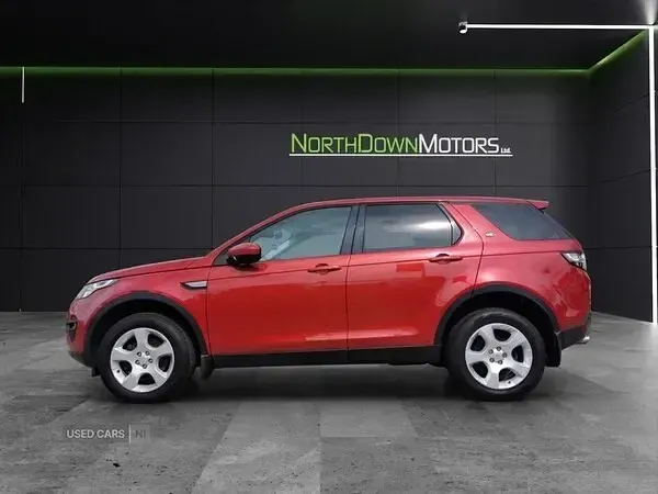 Used Land Rover Discovery Sport SE 150 HP (110 kW) 2016 Red SUV