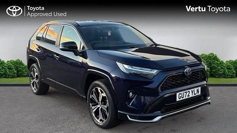 Used 2022 Toyota RAV4 Estate | £28,060 (Good price) - Image 1/3