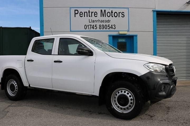 White Used 2018 Mercedes X250 Pickup | £15,995 (Good price) - Image 1/4