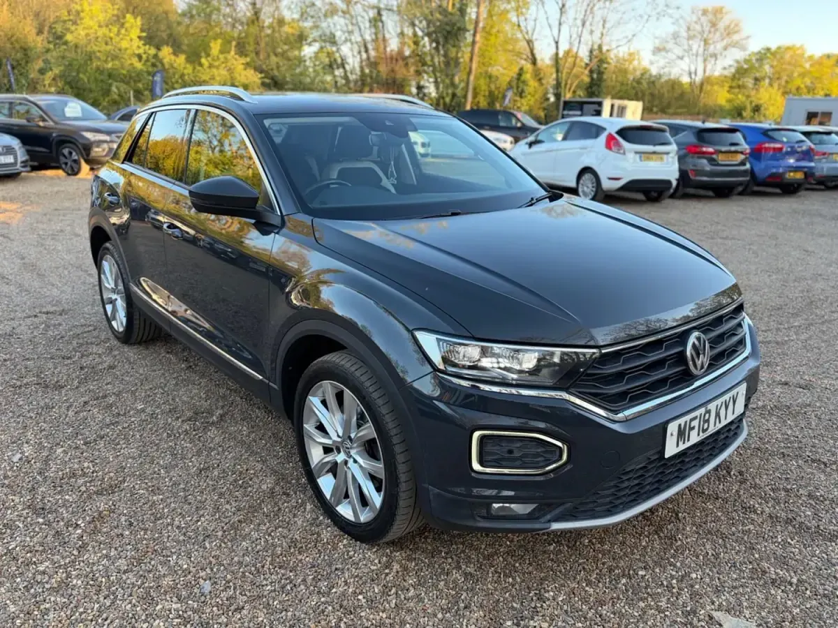 Usado VW T-Roc SEL 150 CV (110 kW) 2018 Gris SUV