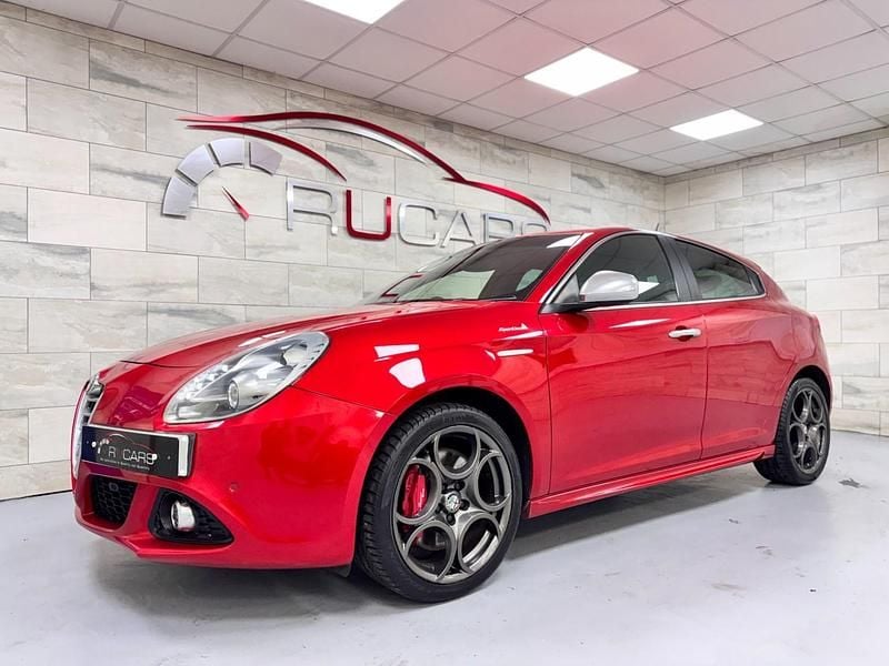 Used Alfa Romeo Giulietta 2014 Red Hatchback