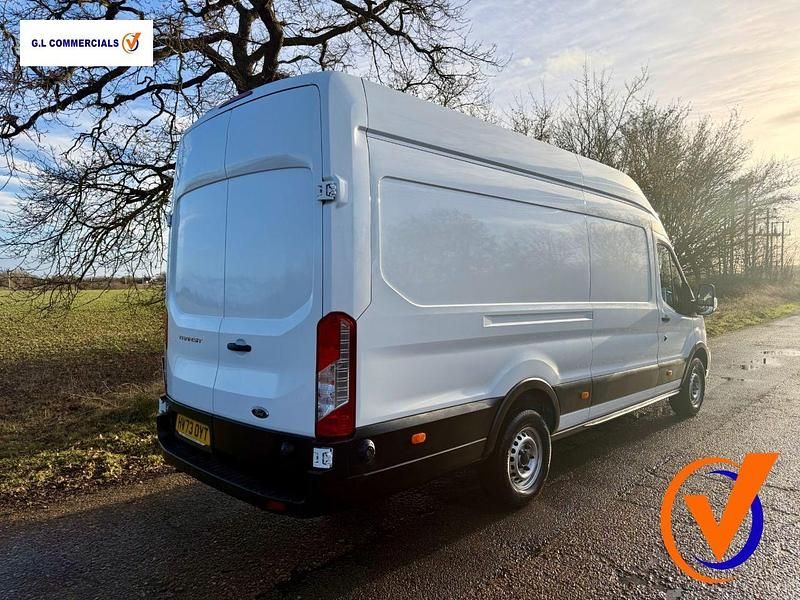 Second-hand Ford Transit S 130 CP (95 kW) 2023 Alb Van