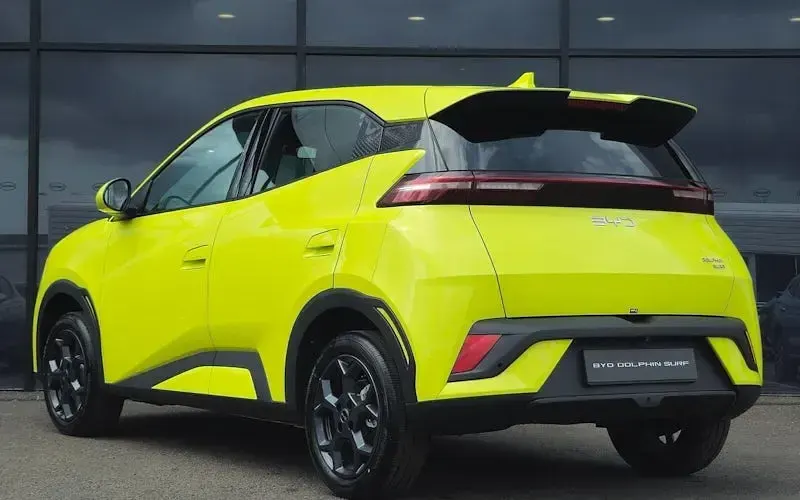 New BYD Dolphin Surf Boost 64 kW (88 HP) 2026 Lime green Hatchback