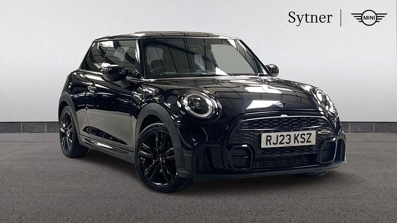 Black Used 2023 Mini Cooper Hatch Hatchback | £20,750 (Fair price) - Image 1/4