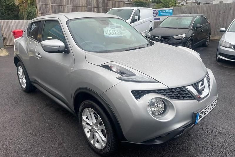 Silver Used 2017 Nissan Juke N-Connecta SUV | £6,895 (Fair price) - Image 1/1