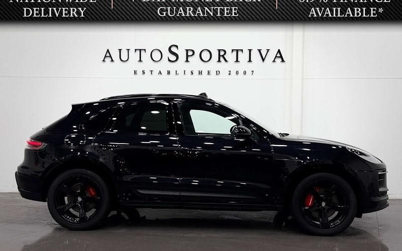 Used Porsche Macan S 379 HP (278 kW) 2025 SUV