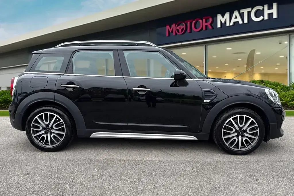 Usado Mini Cooper Countryman Sport 2019 Negro SUV