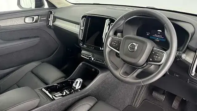 Used Volvo XC40 Ultra 161 HP (118 kW) 2026 SUV