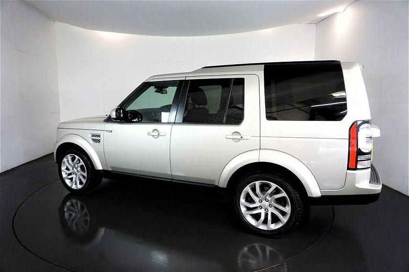 Used Land Rover Discovery 4 HSE 256 HP (188 kW) 2016 Gold SUV