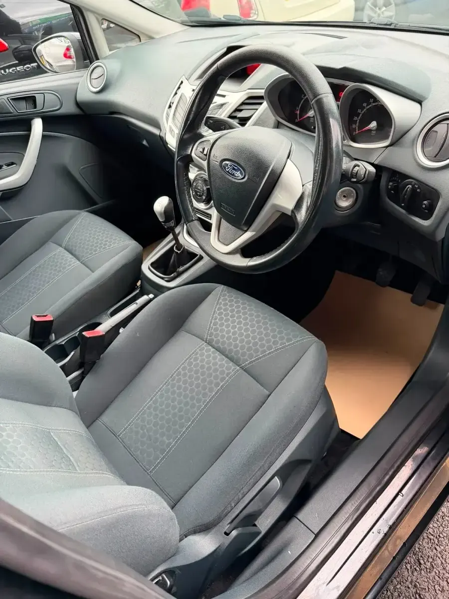 Used Ford Fiesta Zetec 2011 Black Hatchback