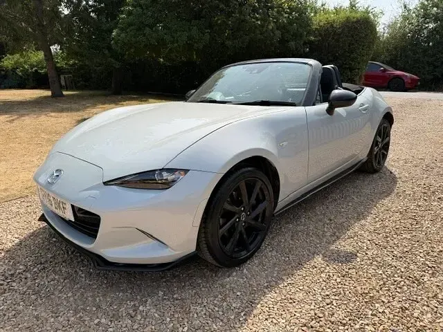 Used Mazda MX5 Inclusive 160 HP (117 kW) 2016 Silver Cabriolet